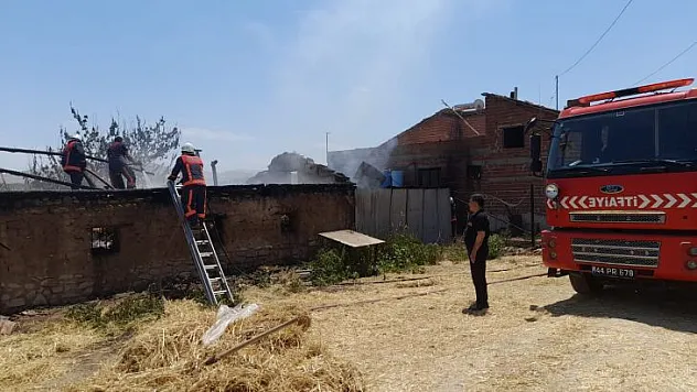 Yarımcahan'da Besi Yangını