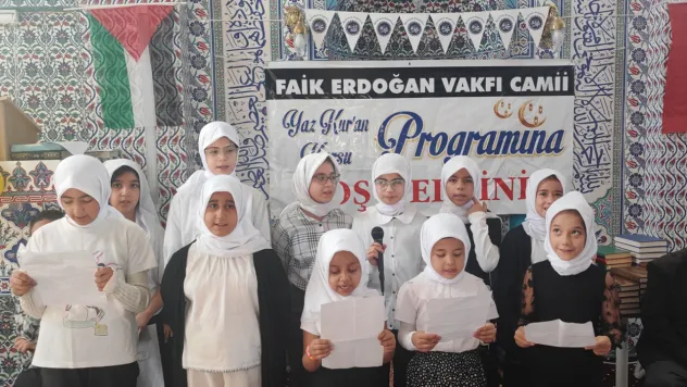 Yaz Kur'an kursu öğrencileri: Gelecek yılı sabırsızlıkla bekliyoruz