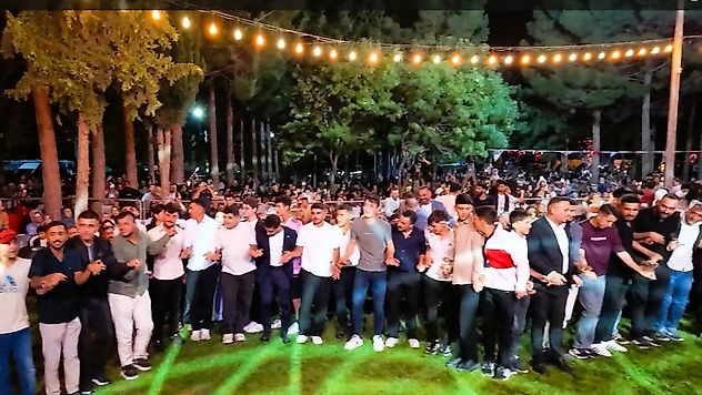Yazıhan'da Festival Gecesi: Türküler, Halaylar ve Büyük Coşku
