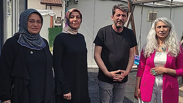 Yeniden Refah Partisi Kadın Kolları'ndan ABYB'ye Ziyaret