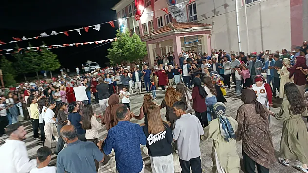 Yeniköy Yaz Şenliği Coşkuyla Başladı, Gelenek Oluyor