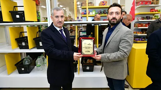 Yeşilyurt Belediyesi 'İş Havuzu' Projesiyle İstihdama Katkı Sunuyor