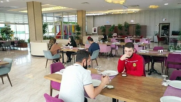 Yeşilyurt Belediyesinin Sosyal Tesisleri Hijyenik Ortamlarda Kaliteli Hizmet Sunuyor