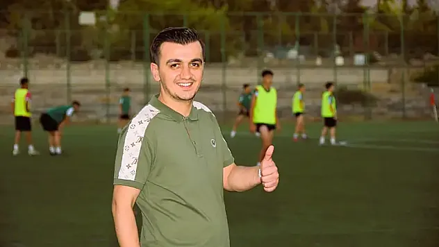 Yeşilyurt Spor'dan Tarihi Başarı: U15 Takımı 9-0'lık Fark Yarattı