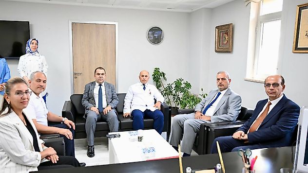 Yeşilyurt'ta Hastalara Moral Eli: 'Sağlıkla Kavuşalım' Projesi Başladı