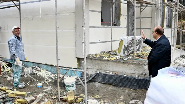 Yeşilyurt'ta Köy Evleri ve Tarihî Konaklarda Dönüşüm Hızlandı