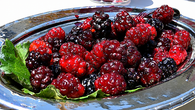 Yeşilyurt'un Geleneksel Lezzeti Horum Dutu Pekmezi Sofraları Tatlandırıyor