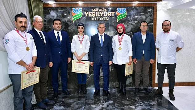 Yeşilyurt'un Nefis Lezzetleri 7.Dünya Helal Zirvesine Damga Vurdu