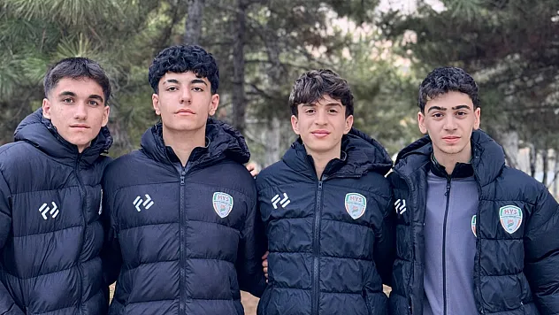 Yeşilyurtspor U14'ten Çifte Başarı: Kritik Galibiyet ve Milli Davet
