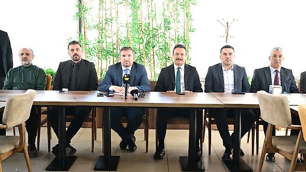 Yeşilyurtspor Yönetimi Basınla Buluştu: Hedef Kurumsal ve Kalıcı Başarı