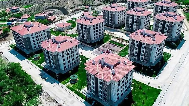'Yüzyılın Sosyal Konut Projesi'nde 3 il için kura heyecanı