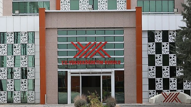 Öğrenci Affından Yararlananlara Yatay Geçiş Müjdesi! YÖK Yeni Kuralı Açıkladı