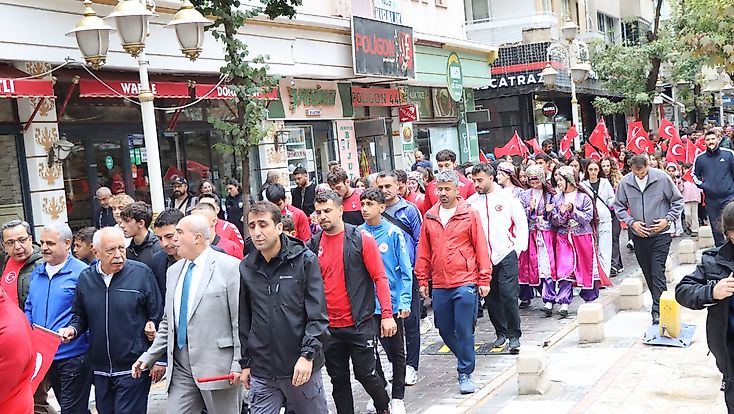 Amatör Spor Haftası Malatya’da Yürüyüşle Start Aldı