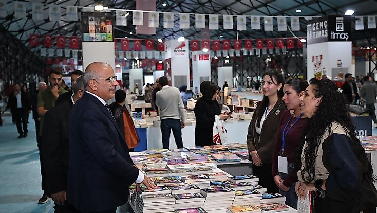 Başkan Er: 'Kitap Fuarımız Her Yıl Büyüyor'