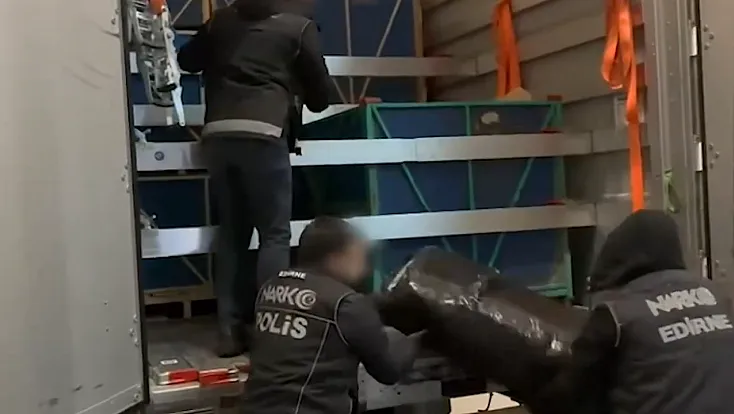 Edirne’de Uluslararası Uyuşturucu Sevkiyatına Darbe