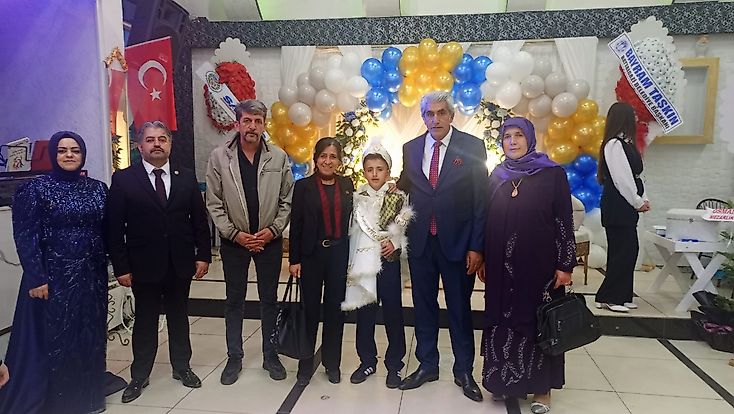 Gazeteci Kazım Erayabakan’ın Mutlu Günü: Muhammed Salih’in Sünnet Törenine Yoğun Katılım
