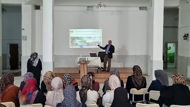 Kur'an kurslarında çevre ve israf bilinci seminerleri düzenlendi