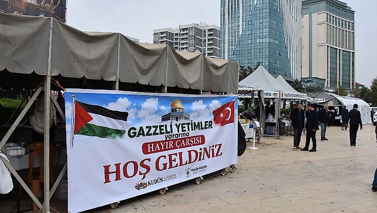 Malatya'da Gazzeli yetim çocuklar yararına hayır çarşısı açıldı