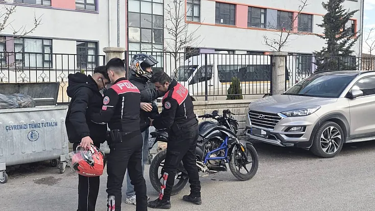 Malatya'da Okul Çevrelerinde Güvenlik Önlemleri Artırıldı