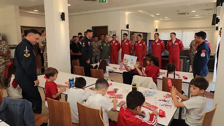 Minik Öğrencilerden 7’nci Ana Üs Komutanlığına Ziyaret