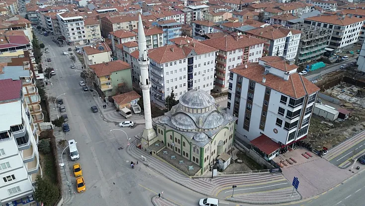 Ramazan’a Hazırlık: Camiler Baştan Sona Temizleniyor