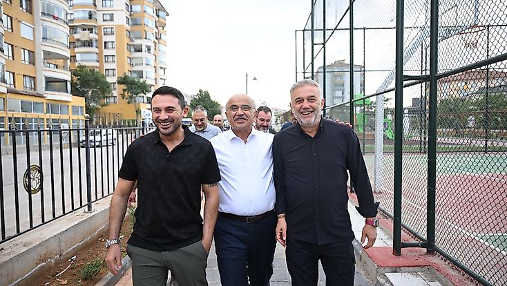Tanju Çolak ve Hami Mandıralı Malatya’daki Spor Tesislerine Hayran Kaldı