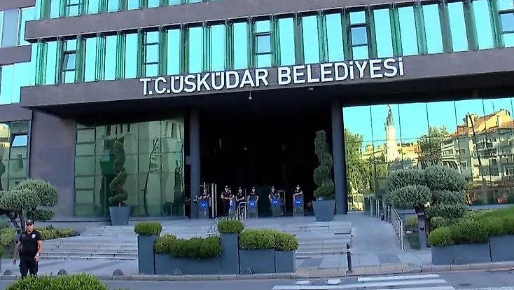 Üsküdar Belediyesi'nde başkanvekili seçimi 8 Eylül'e ertelendi