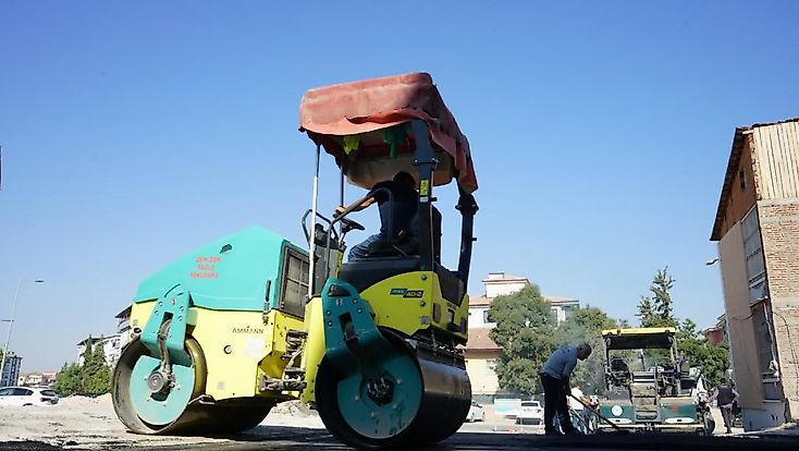 Yeşilyurt’un Ulaşım Ağı Güçleniyor: 650 Kilometre Yol Çalışması Tamamlandı