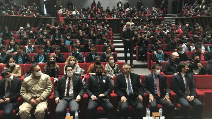 18 Mart Çanakkale Zaferi Ve Şehitleri Anma Günü'nün 107. Yıl Dönümü Kutlandı