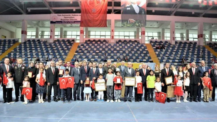 23 Nisan Ulusal Egemenlik ve Çocuk Bayramı Türkiye'de resmi tatildir
