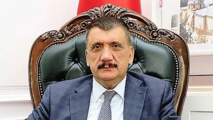 4 aydır maaş alamayan Yeni Malatyaspor çalışanlarına destek