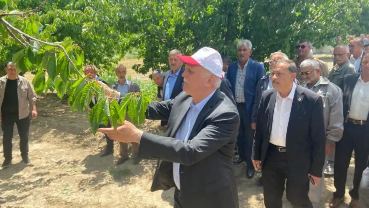 6 Şubat depremi gibi, 65 vilayetimizde büyük bir zirai don felaketi ile karşı karşıya kaldık