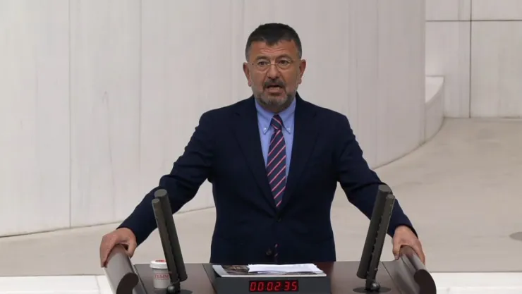 Ağbaba 'Cumhuriyet Bayramı Milletimizin Ortak Gurur Günüdür'