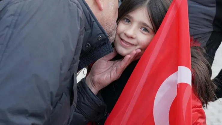 Ağbaba'dan 23 Nisan Mesajı