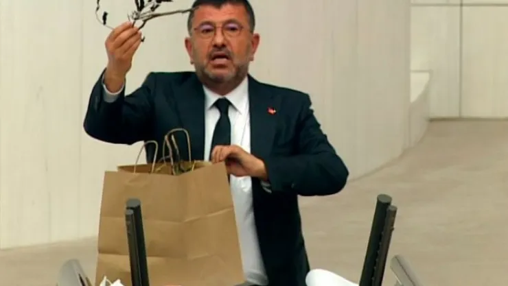 Ağbaba 'Ne Bitmez Hasar Tesbitiymiş?..'