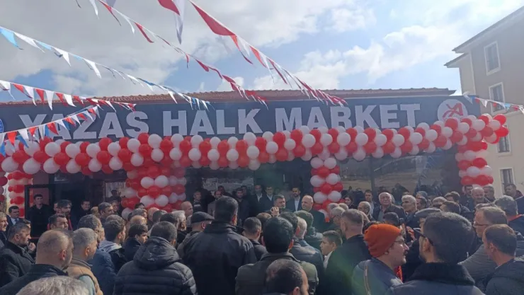 Ağbaba, 'Yazıhan İçin El Ele Kol Kola Verip Çalışmaya Devam Edeceğiz'