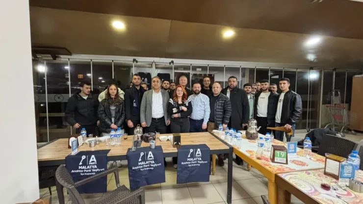Anahtar Parti Yeşilyurt İlçe Gençlik Kolları Başkanlığına  Buğra Ak atandı