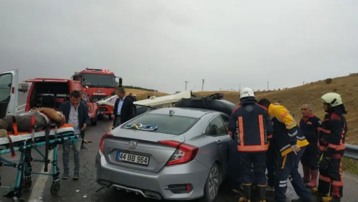Ankara Asfaltında Trafik Kazası 5 yaralı