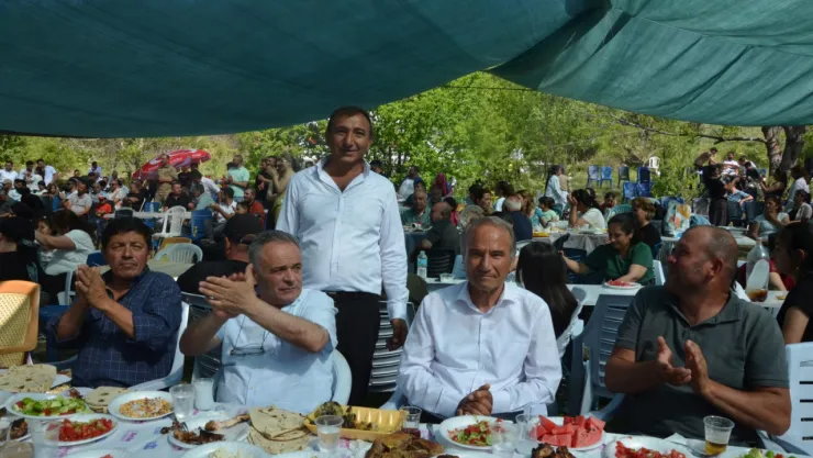 Arguvan Atmalılar derneği ikinci yayla şenlik proğramını düzenledi