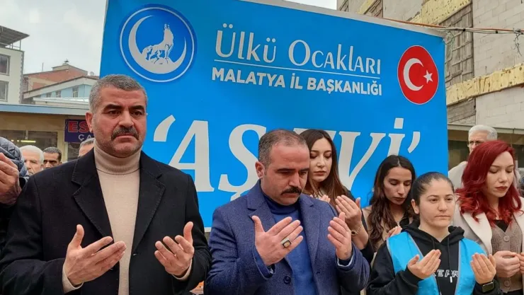 Avcu Hayrına Aşure İkramı