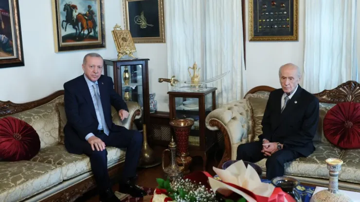 Bahçeli'den Erdoğan'ın 'Aday Olma Derdim Yok' sözlerine yanıt: 'Vatan Derdi Olan Yolundan Cayamaz'