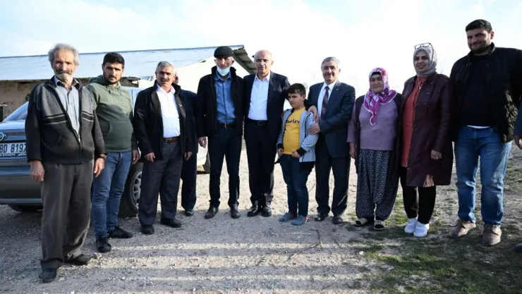 Başkan Adayı Sami Er'e Baba Ocağında Sıcak Karşılama