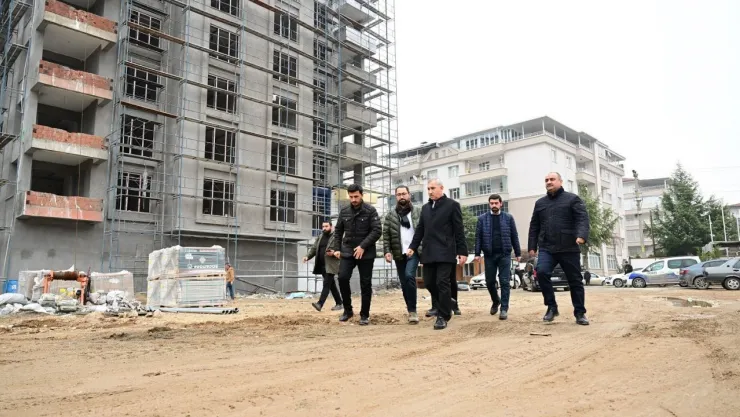 Başkan Çınar, Turgut Özal Mahallesi Kentsel Dönüşüm Binalarını İnceledi