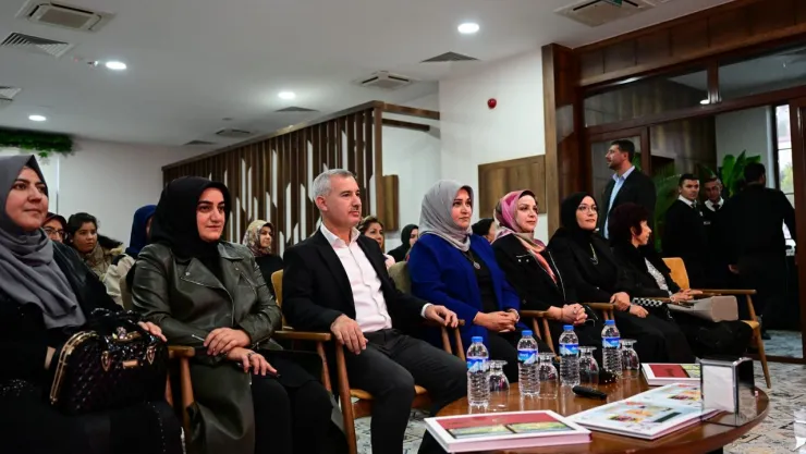 Başkan Çınar, Yeşilyurt'taki Yatırımları Kadın Sivil Toplum Kuruluşu Başkanlarına Anlattı