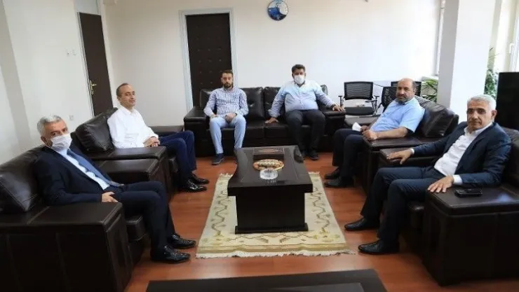 Başkan Güder'den Sgk İl Müdürlüğüne Atanan Kutlu'ya Hayırlı Olsun Ziyareti