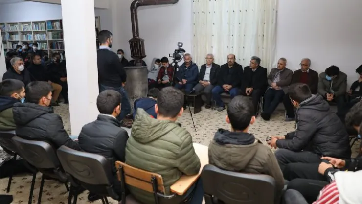 Başkan Güder, Hatunsuyu'ndaki Gençlerle Buluştu