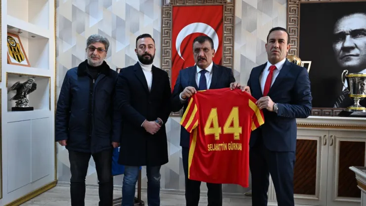 Başkan Gürkan: Önümüzdeki Sezonda Yeni Malatyaspor'un Süper Ligde Olacağına İnanıyorum