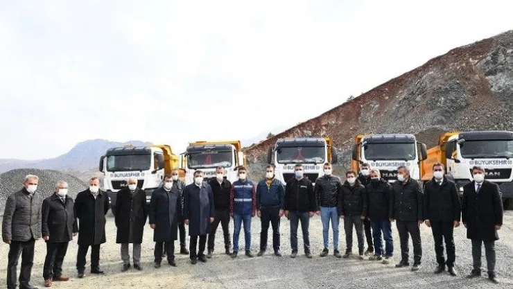 Başkan Gürkan Sahadaki Personellerle Bir Araya Geldi