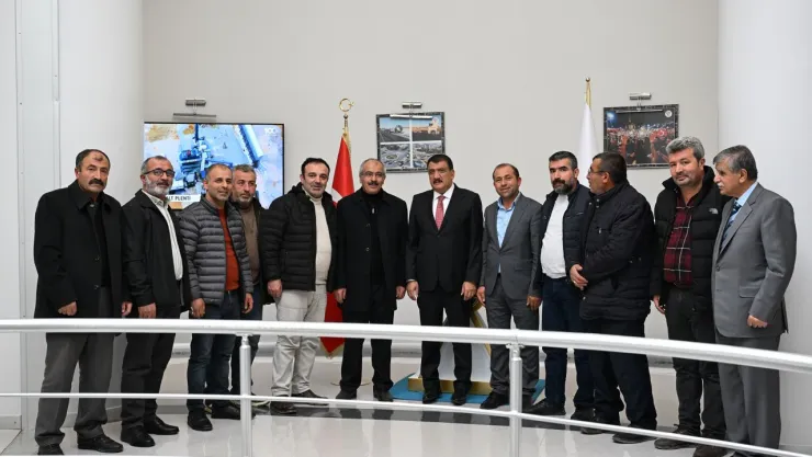 Başkan Gürkan, Söğüt Mahalle Muhtarı ve Mahalle Sakinleriyle bir araya geldi