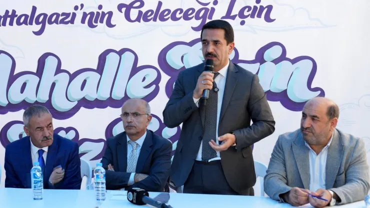 Başkan Taşkın Fırat Mahallesi'nde Vatandaşlarla Buluştu